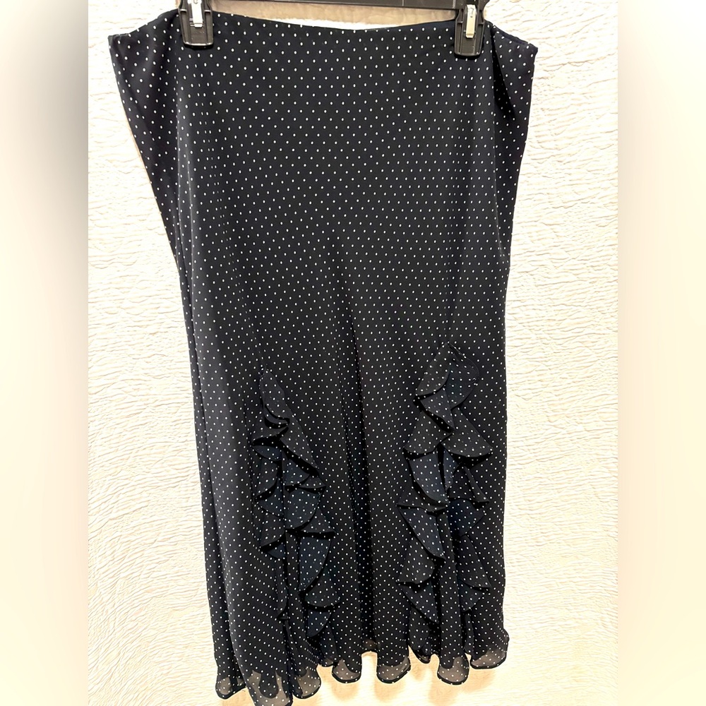 Chaps women’s navy polka dot maxi skirt